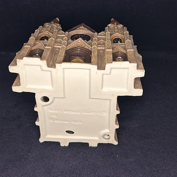 Lighted St. Barnabas’ Church by Santa’s Workbench, Classic Series, 1999 vintage - Picture 6 of 9